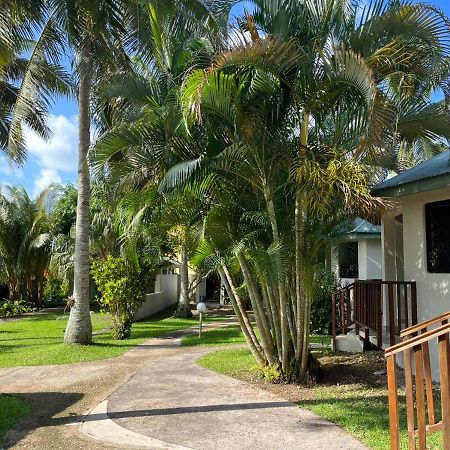Tradewinds Villas พอร์ตวิลา ภายนอก รูปภาพ