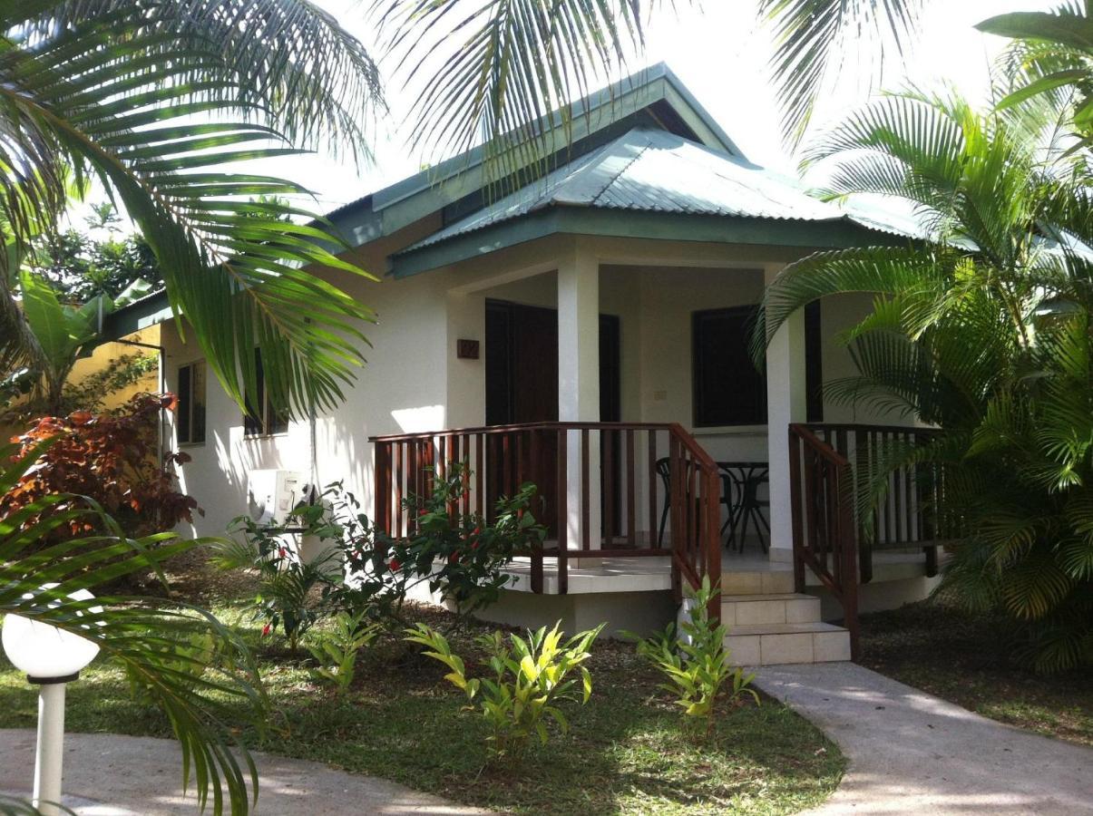 Tradewinds Villas พอร์ตวิลา ภายนอก รูปภาพ
