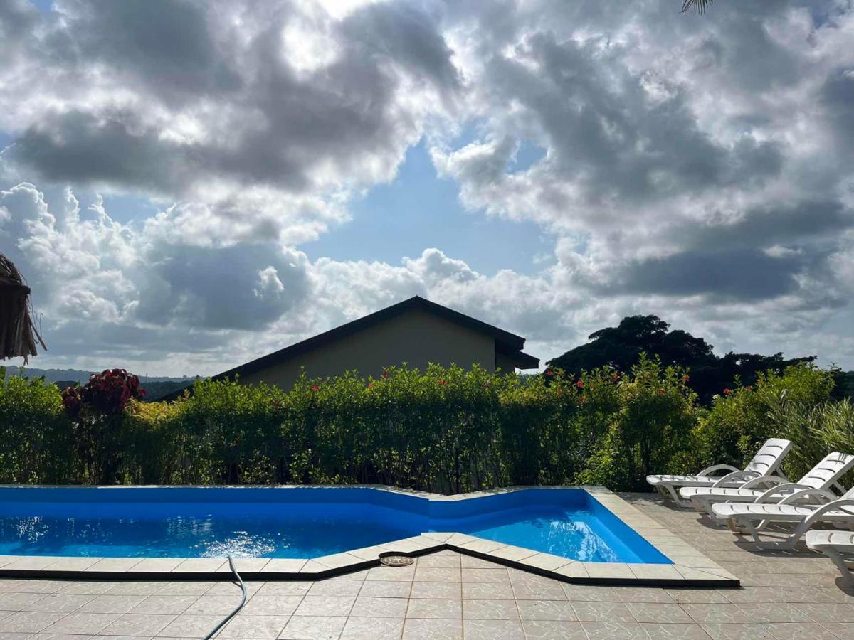 Tradewinds Villas พอร์ตวิลา ภายนอก รูปภาพ